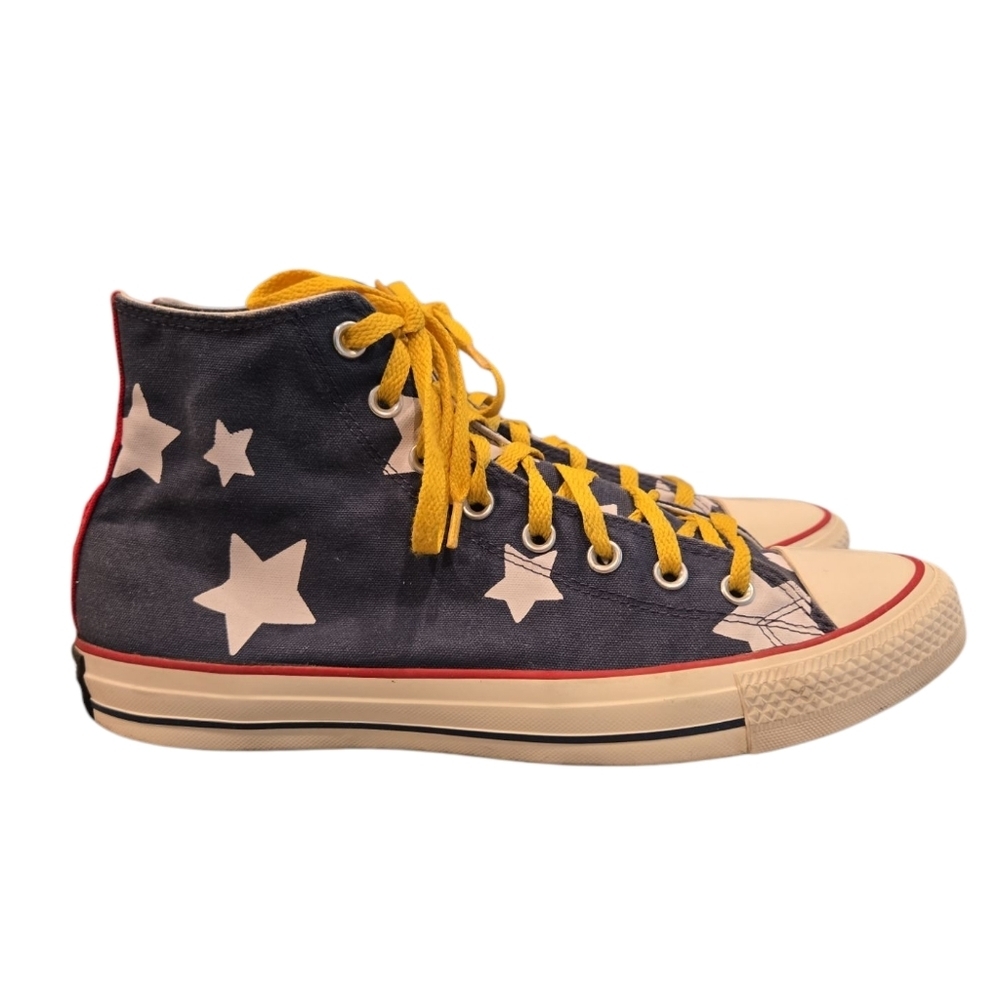 LIMITED EDITION CORALINE Converse Navy and Yellow Star Sneakers - Picture 2 of 16